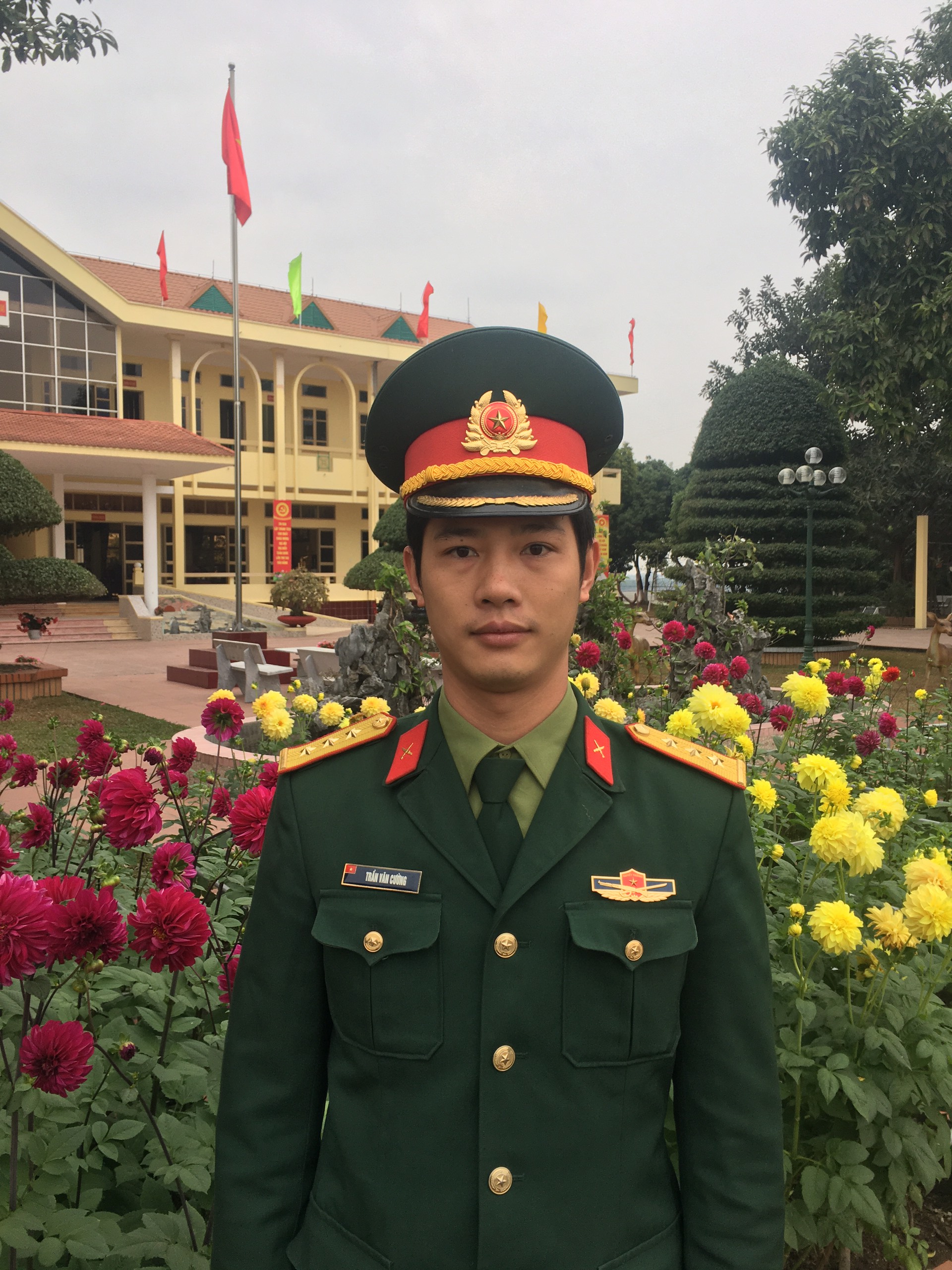 Làm hết việc, không chỉ tính hết giờ
